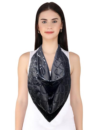 black-m-hand-sequined-wave-magnetic-scarf