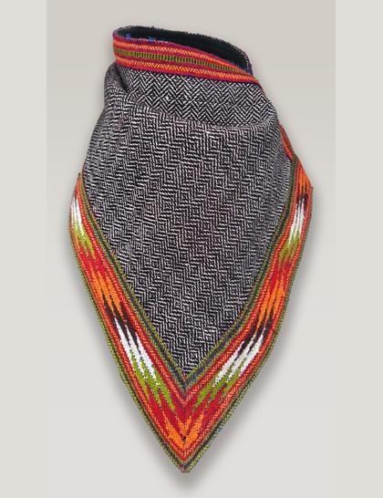 b--w-herringbone-woollen-winter-scarves-with-handwoven-border--fleece-lining-