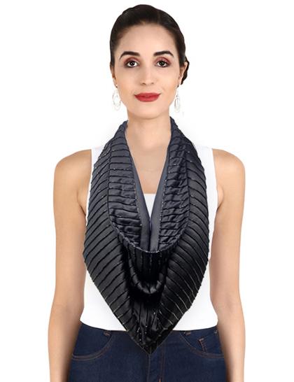 black-m-hand-beaded-horizontal-magnetic-scarf