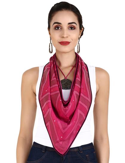pink-chanderi-mirror-work-scarf-with-black-piping--black-jade-pendant-
