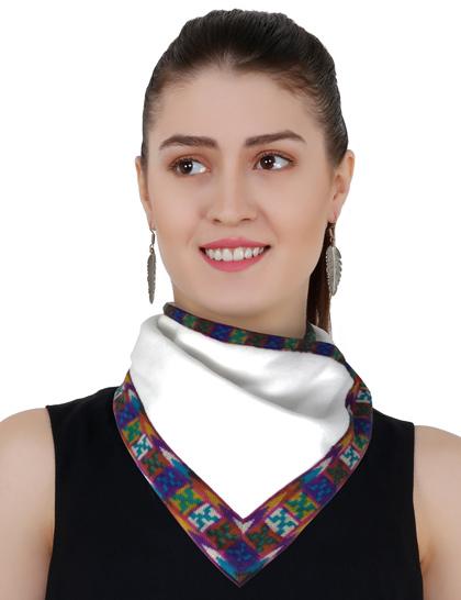 white-fleece-with-hp-border-neck-warmer